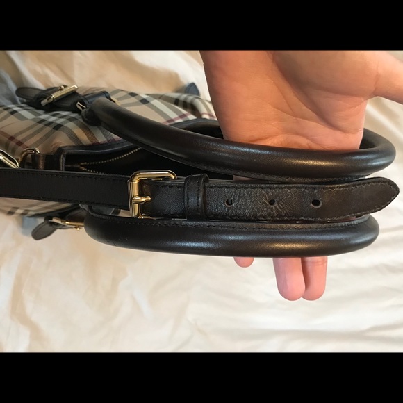 Authentic Burberry Northfield Haymarket Check - Picture 5 of 8